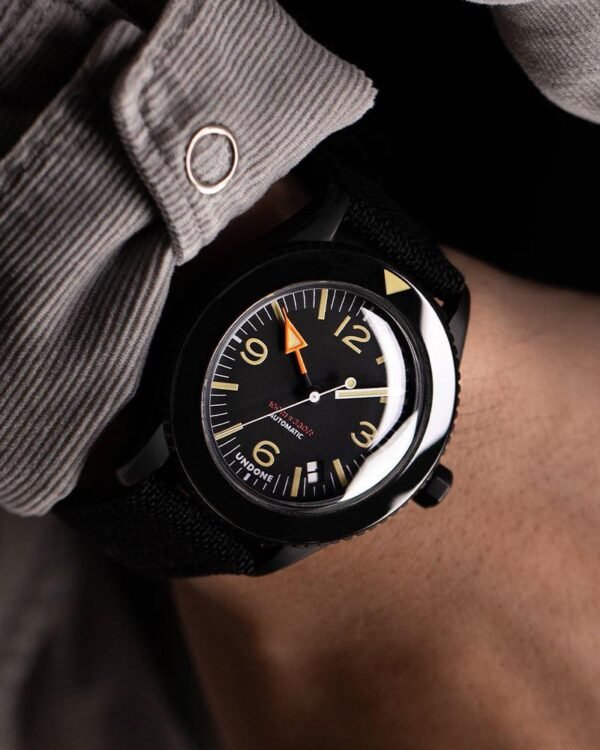 Basecamp Classic Blackout Automatic - Image 2